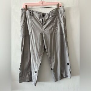 Women’s Casual Crop Pants
